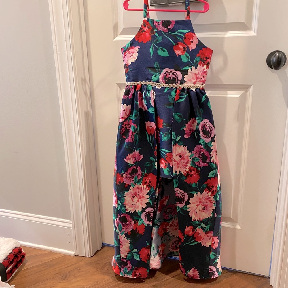Cute Easter Dress size 8